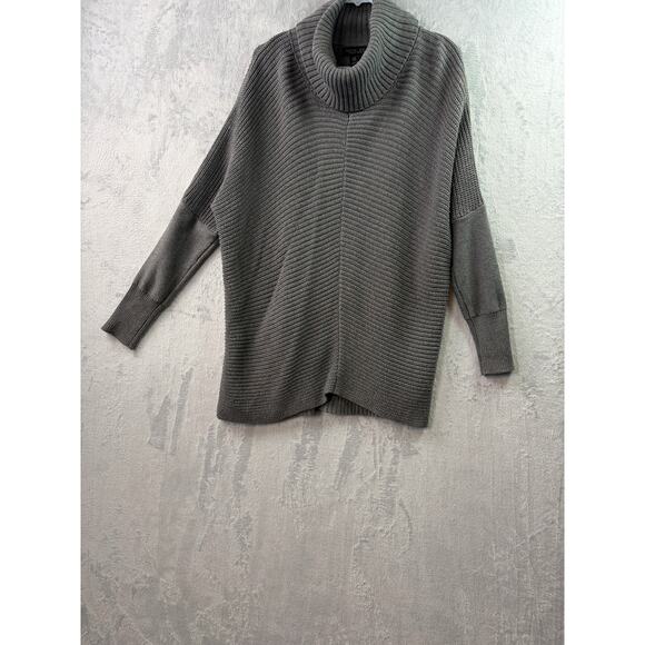 Chic & Cozy: Rachel Zoe Ribbed Knit Turtleneck Sweater – Gray – XL - Picture 6 of 6